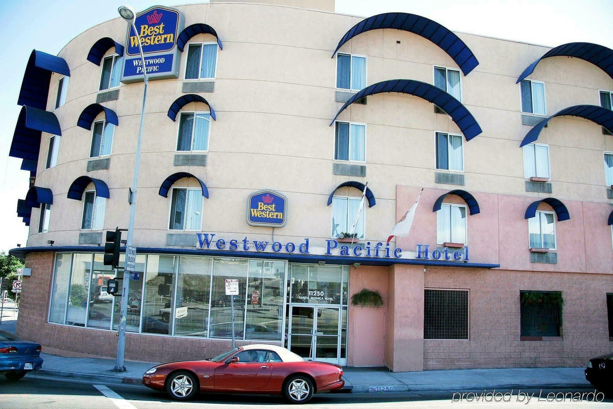Holiday Inn Express West Los Angeles By Ihg Exterior photo